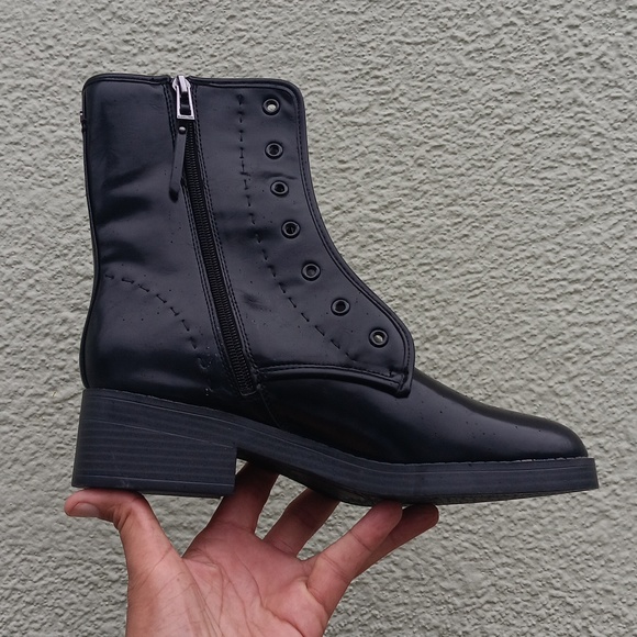 Sam & Libby Women's Melanie Black Combat Boots Gothic Stitched Embroidered Crest - Picture 7 of 17